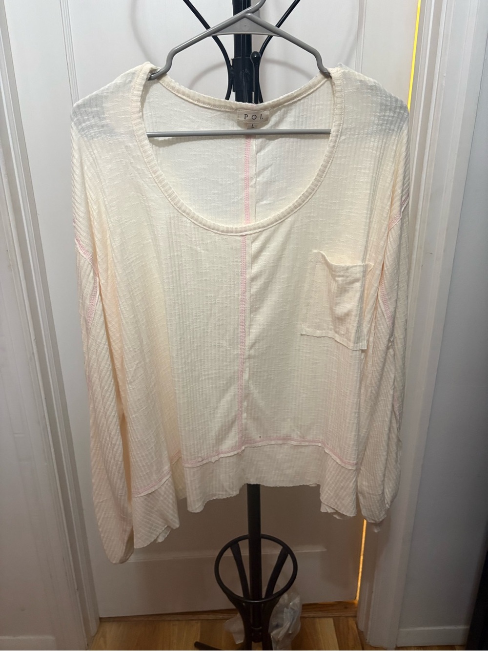 POL Round Neck Exposed Seam Top w/ Chest Pocket | Cream | Size L